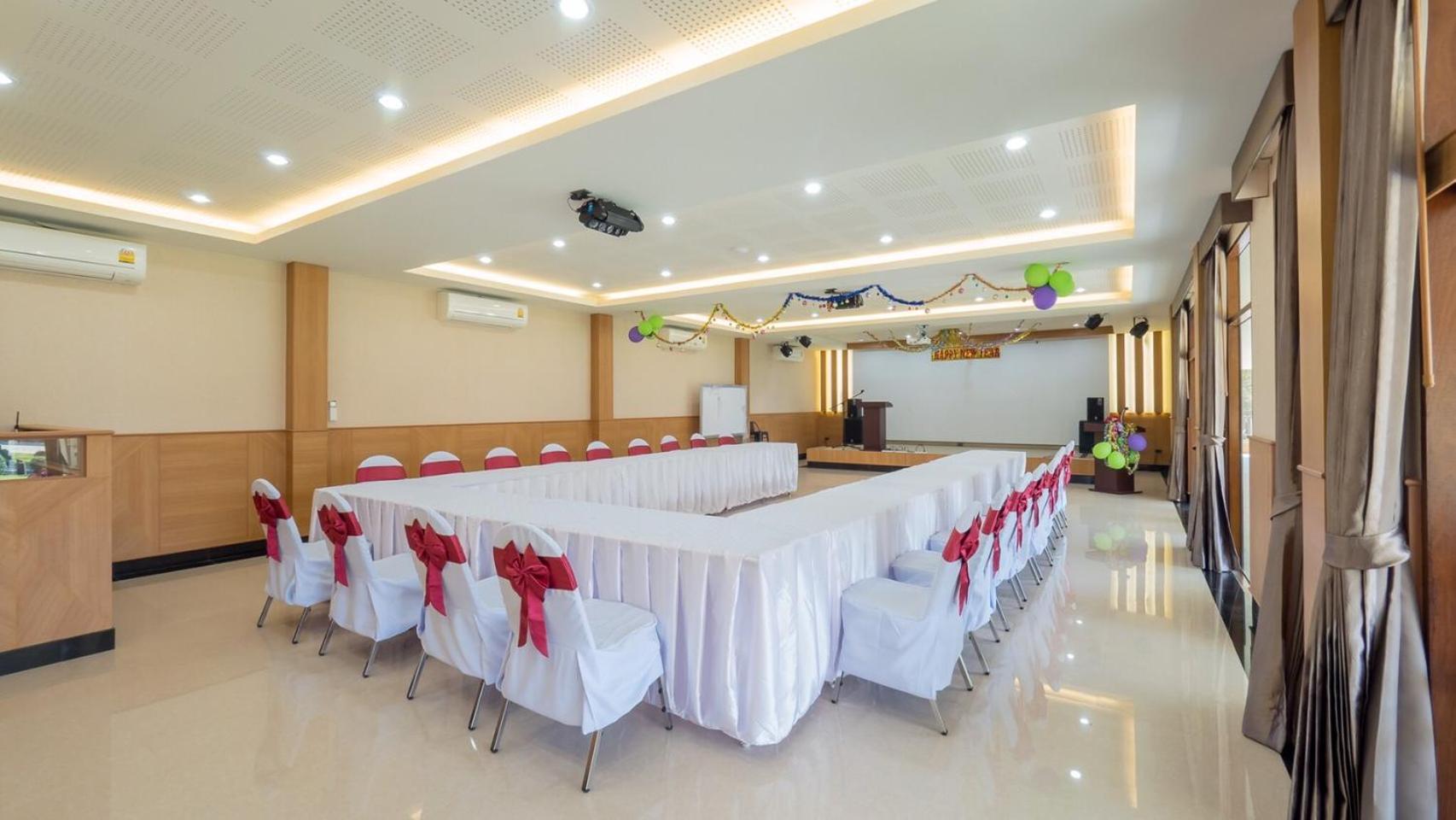 Au Place Hotel Loei Ngoại thất bức ảnh